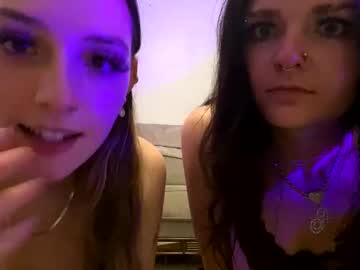 girl Free Milf And Mature Live Sex Cams with ivypickett