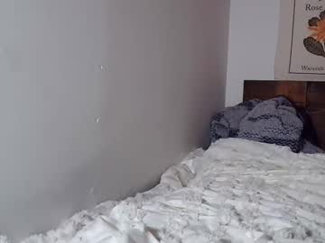 girl Free Milf And Mature Live Sex Cams with daisyyyxo