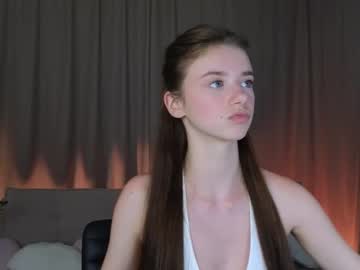 girl Free Milf And Mature Live Sex Cams with kelsiwest