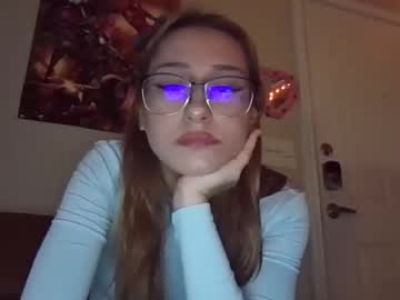 girl Free Milf And Mature Live Sex Cams with madiosnrios