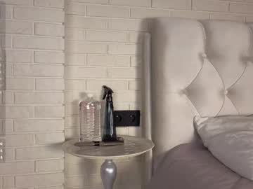 girl Free Milf And Mature Live Sex Cams with ruta_meow