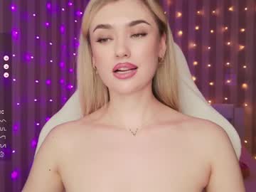 girl Free Milf And Mature Live Sex Cams with sandysweetie