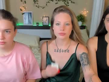 girl Free Milf And Mature Live Sex Cams with isla_meow