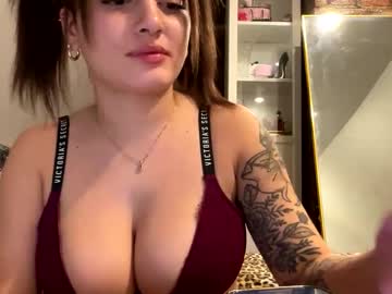 girl Free Milf And Mature Live Sex Cams with alissajaede