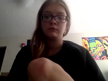 girl Free Milf And Mature Live Sex Cams with blondiebae1