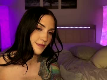 couple Free Milf And Mature Live Sex Cams with yokoroze