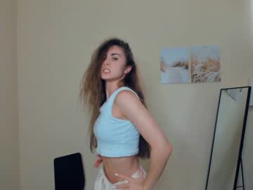 girl Free Milf And Mature Live Sex Cams with sweetfilling
