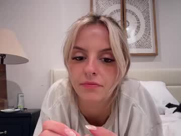 girl Free Milf And Mature Live Sex Cams with ashleypelosi