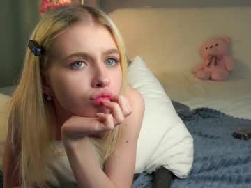 girl Free Milf And Mature Live Sex Cams with lunnadew